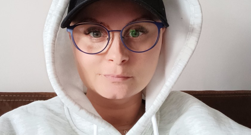 Na zdjęciu Agnieszka Kuder, która zachorowała na raka piersi