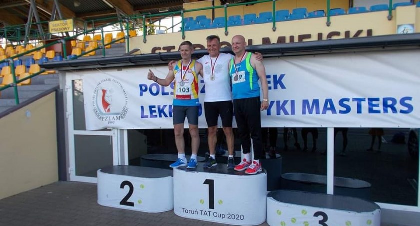 Na zdjęciu: Piotr Płoskoński w Toruniu. Fot. archiwum prywatne Piotra Płoskońskiego. 