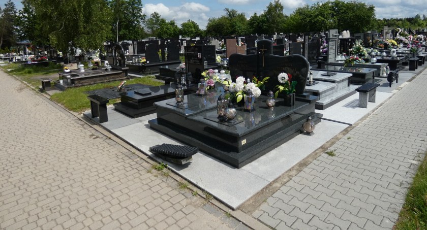 Na zdjęciu Nowy Cmentarz w Radomsku