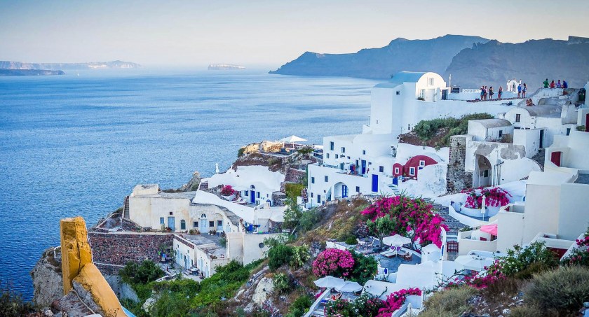 Na zdjęciu: Santorini. Fot. Michelle Raponi . https://pixabay.com/pl/
