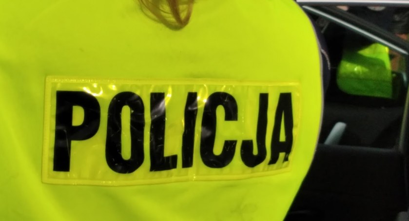 Na zdjęciu funkcjonariusz policji - fot. ilustracyjne
