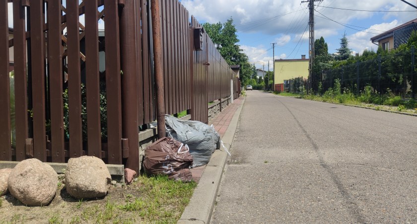 Na zdjęciu:od kilkudziesięciu lat mieszkańcy ulic Dolnej, Krasickiego, Niskiej są ofiarami podtopień. 