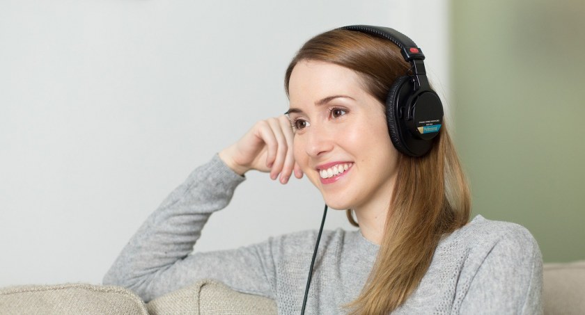 Podcast Pionierów to audycja dla początkujących przedsiębiorców tworzących technologiczne start-upy. Fot. Pixabay. 