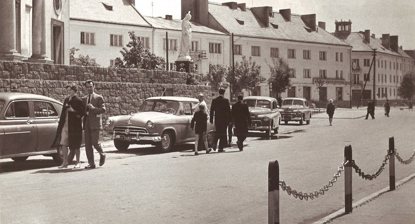 Radomsko, ul. Narutowicza, początek lat 60.
