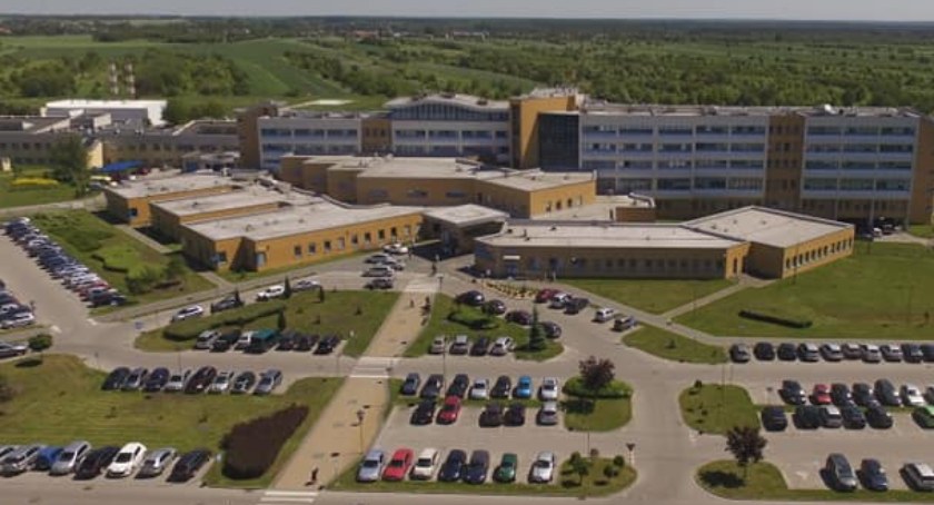 Zdjęcie: Szpital Powiatowy w Radomsku. 