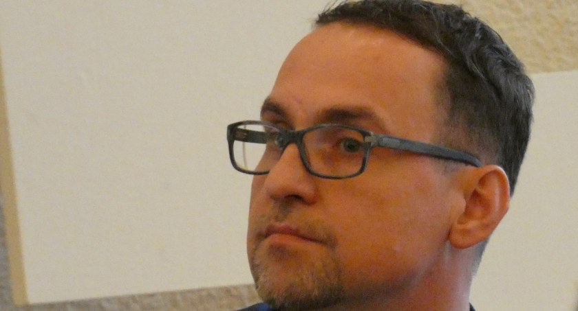 Mieszkańcy, którzy nie zgadzają się z tą decyzją, mogą złożyć sprzeciw. Zdjęcie: miejsce, gdzie stanie maszt/Facebook/Rafał Dębski. 