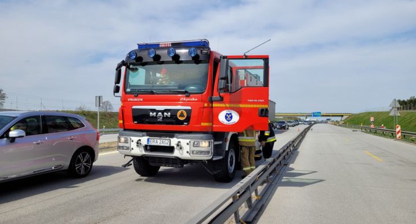 Na zdjęciu wóz bojowy OSP Kamieńsk - fot. Facebook/OSP Kamieńsk