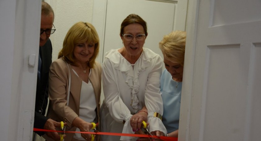 Na zdjęciu od lewej Fabian Zagórowicz, Małgorzata Kańska-Kipigroch, Anna Milczanowska i Anna Ogłaza - fot. Facebook/Powiat Radomszczański 