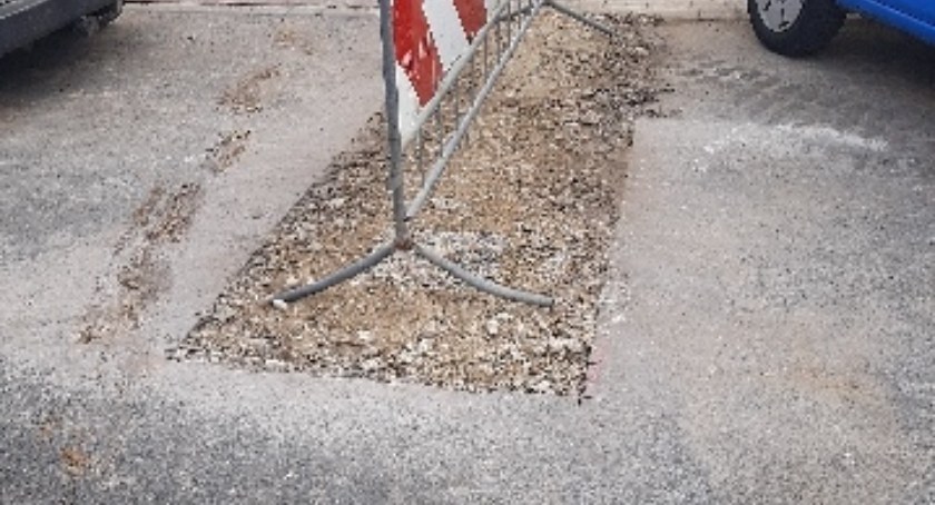 Na zdjęciu miejsce na ulicy Spacerowej, o którym mówi Czytelniczka Gazety