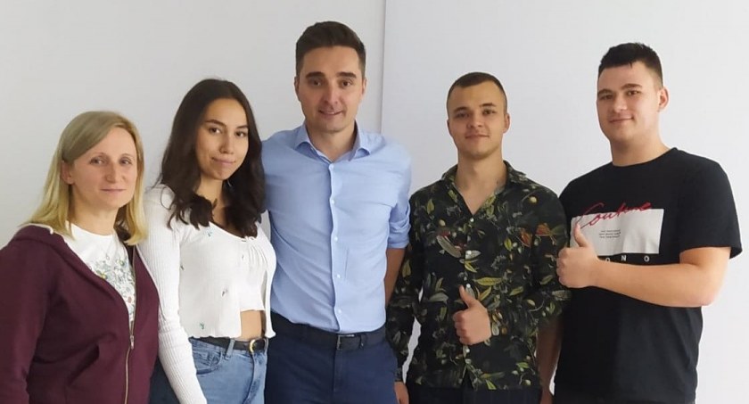 Na zdjęciu uczniowie z Mechanika - fot. Starostwo Powiatowe/Facebook