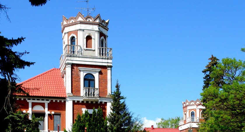 Na zdjęciu hotel 