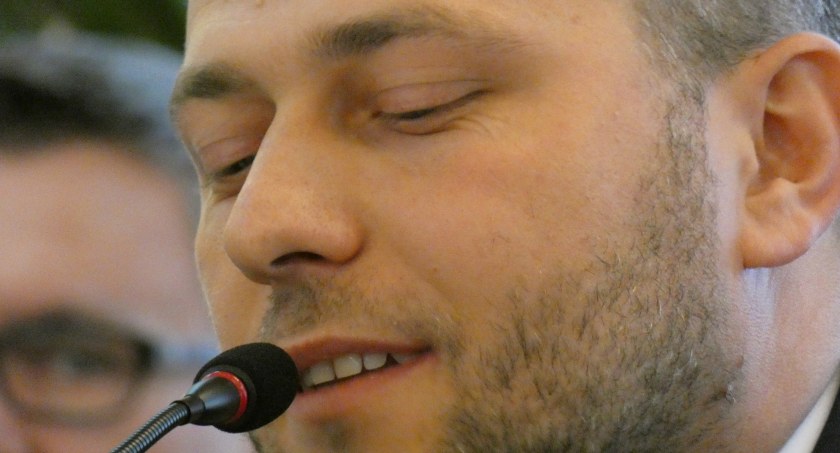 Na zdjęciu radny powiatowy PiS Michał Koski