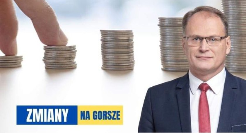 Na zdjęciu grafika, którą opublikował na swoim profilu radny Dębski