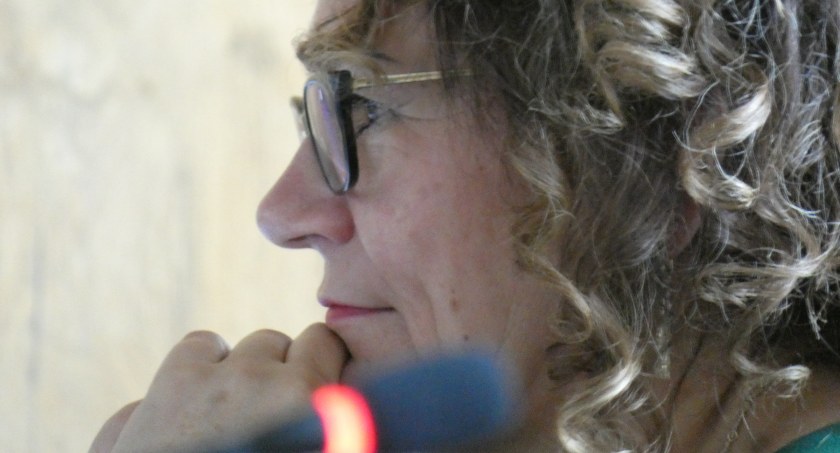 Na zdjęciu skarbniczka miasta Mariola Wypych
