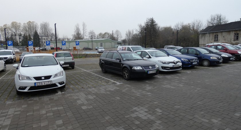 Na zdjęciu nowy parking przy ulicy Reymonta