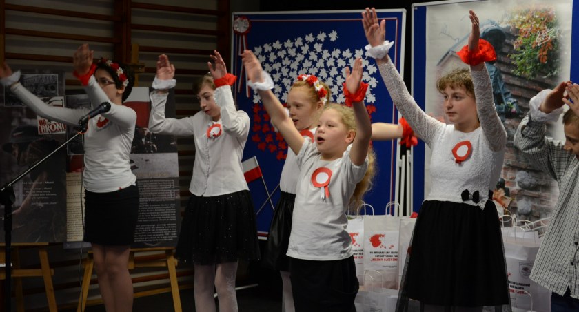 Na zdjęciu zespół występujący podczas festiwalu