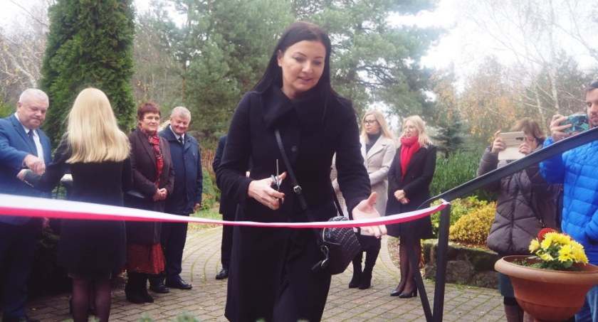 Na zdjęciu: starosta Beata Pokora. Fot. radomszczanski.pl
