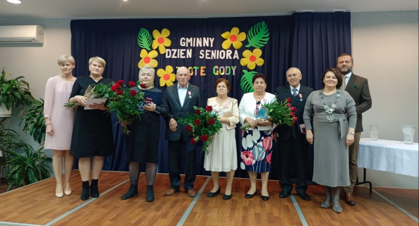 Na zdjęciu uczestnicy uroczystości - fot. Facebook
