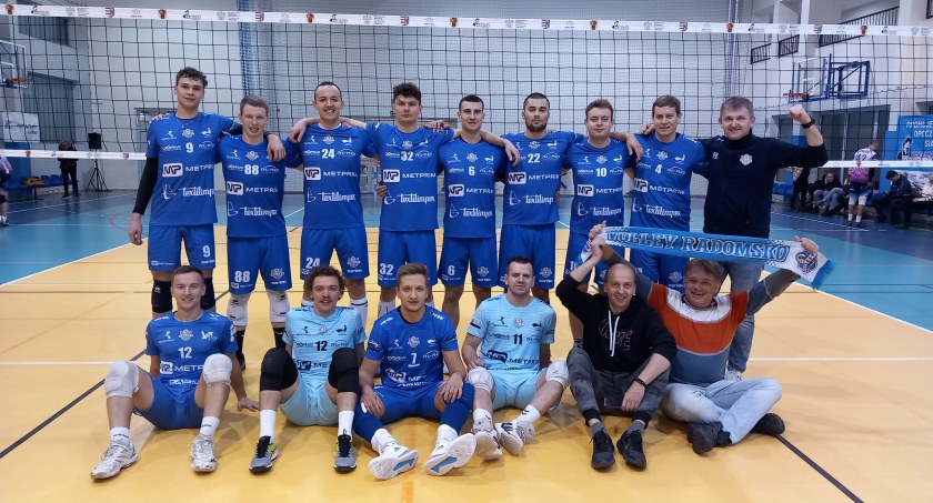 Na zdjęciu radomszczańska drużyna