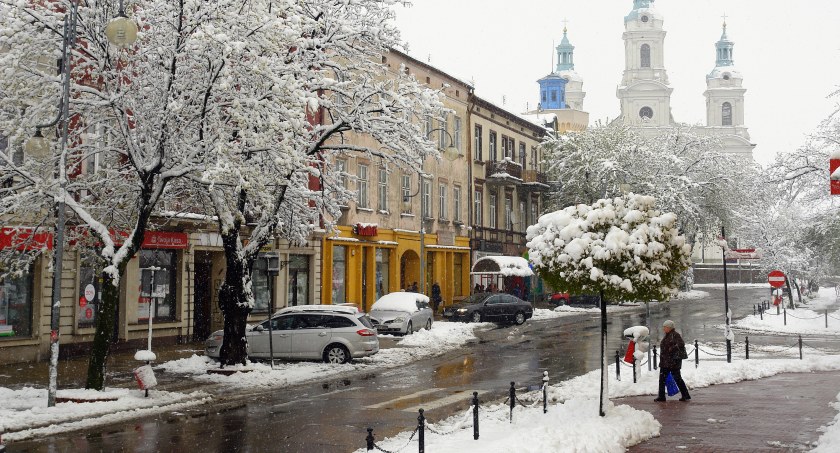 na zdjęciu centrum Radomska - 19 kwietnia 2018 r. Fot. Jacek Kaszyński