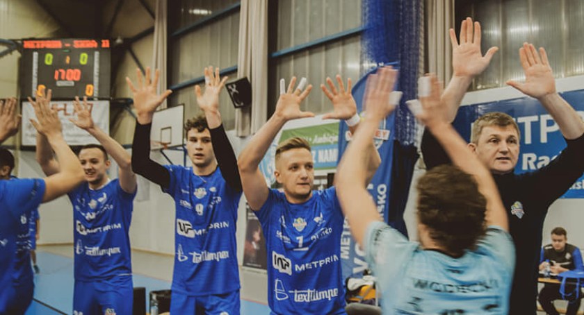 Na zdjęciu radomszczańscy siatkarze - fot. Facebook/KS Volley Radomsko