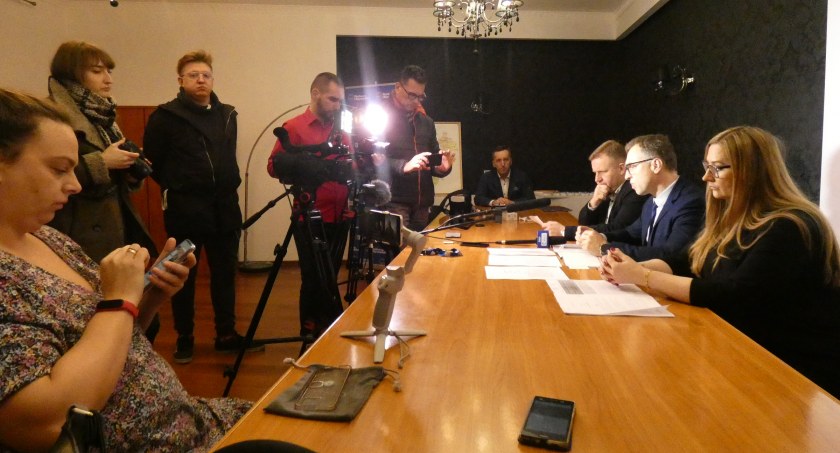 Na zdjęciu: konferencja Koalicji Obywatelskiej, 2 stycznia 2023