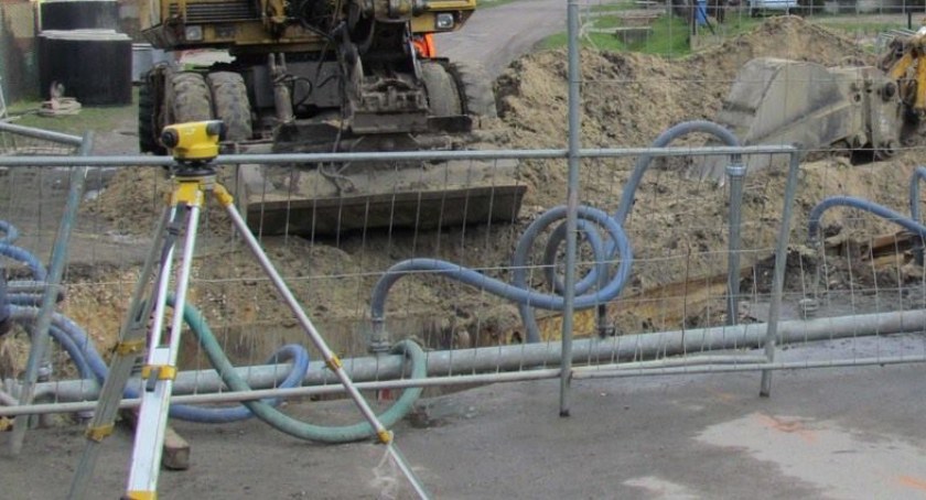 Na zdjęciu budowa kanalizacji