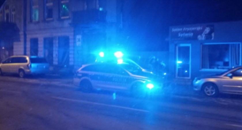 Na zdjęciu radiowóz na ulicy Przedborskiej