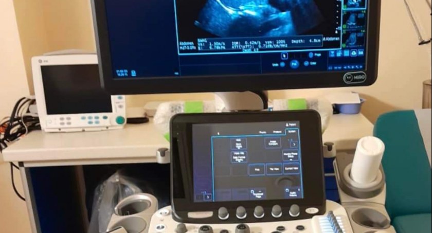 Na zdjęciu nowy aparat USG, fot. Facebook/Szpital Powiatowy 
