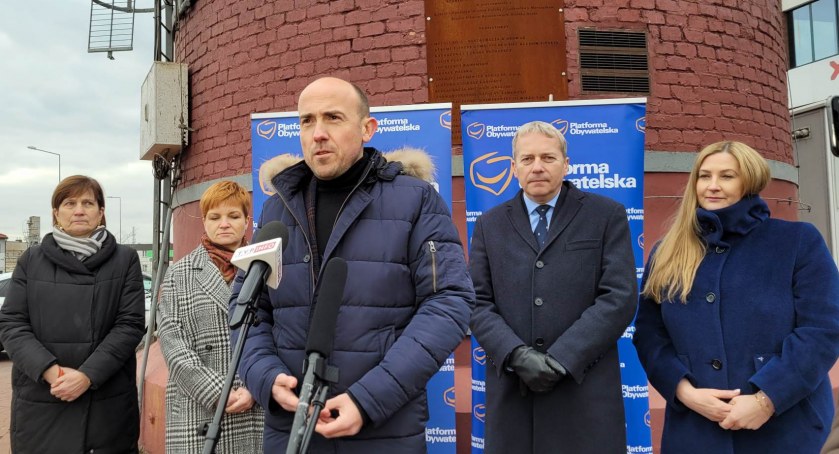 Na zdjęciu parlamentarzyści PO, na pierwszym planie Borys Budka, wiceprzewodniczący PO