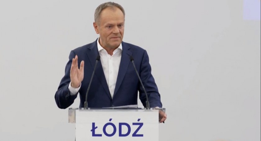 Na zdjęciu Donald Tusk w Łodzi, 28 luty 2023, printscreen FB/PlatformaObywatelska