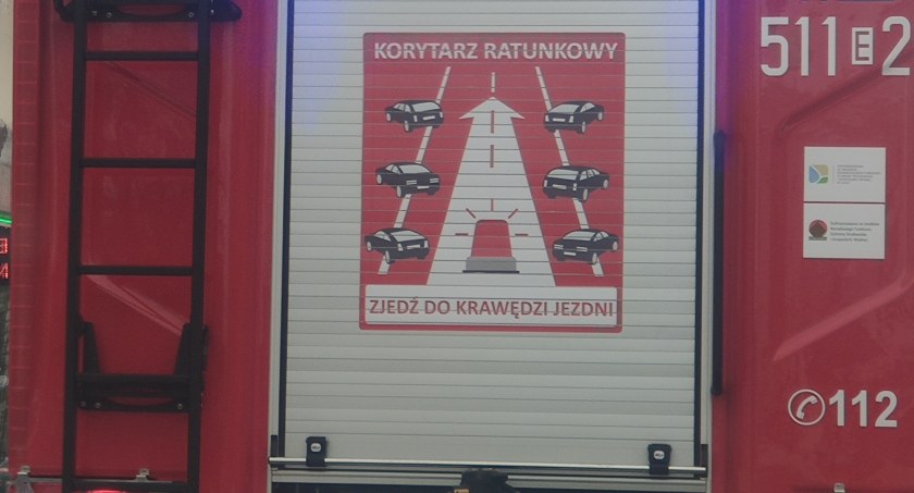 Na zdjęciu wóz strażacki 