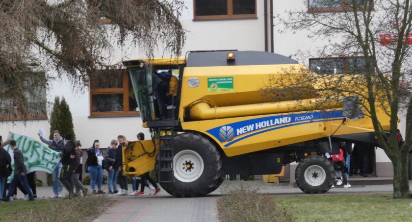 Na zdjęciu protest w Dobryszycach, 10 marca