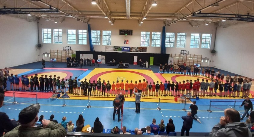 Na zdjęciu zawody rozgrywane w powiatowej hali w Radomsku