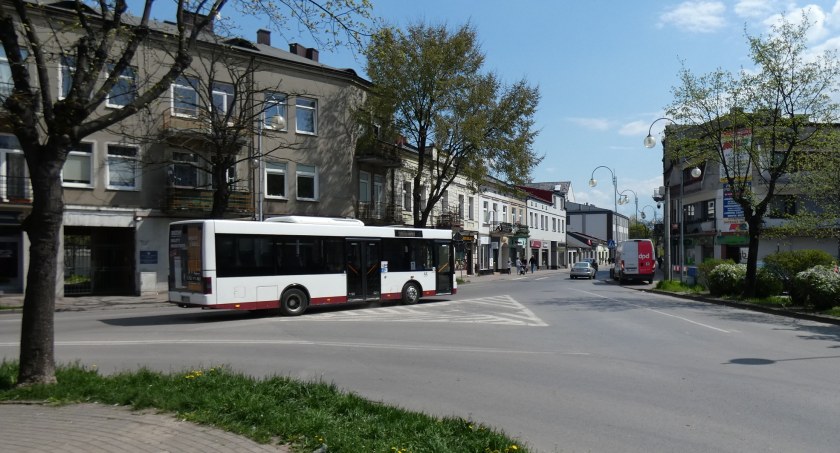 Na zdjęciu autobus MPK