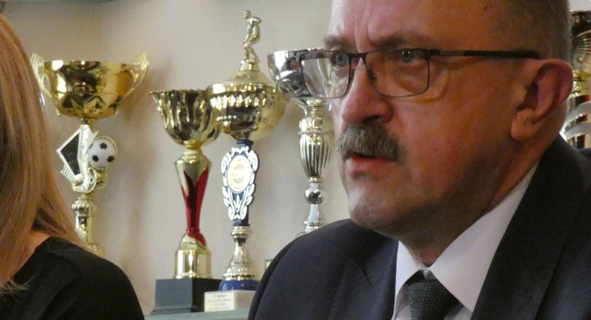 Na zdjęciu dyrektor Piotr Kagankiewicz