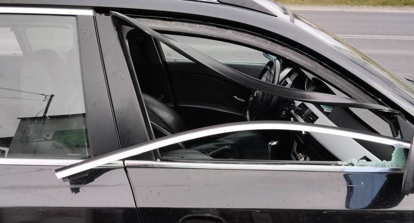 Na zdjęciu bmw, którym kierowała pijana kobieta