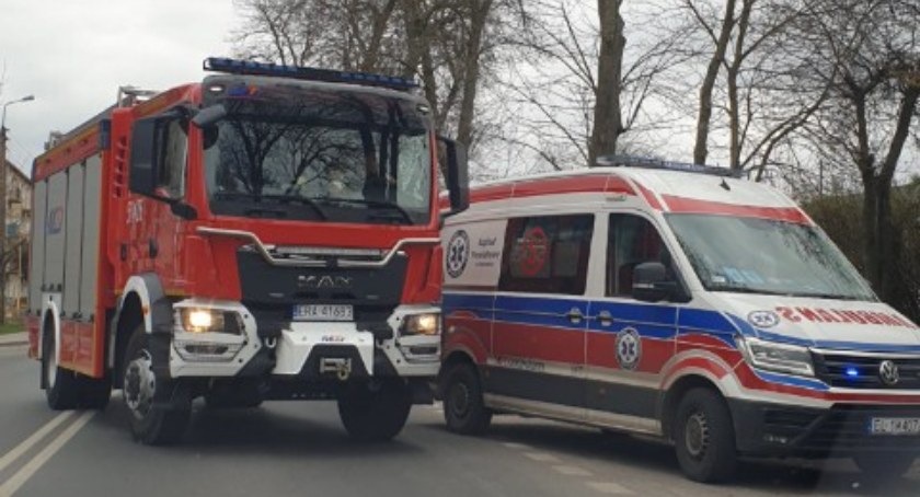 Na zdjęciu służby ratunkowe na miejscu
