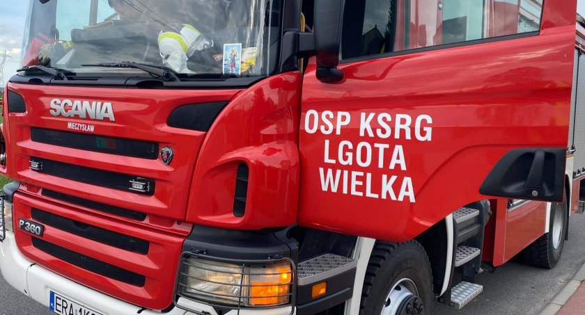 Na zdjęciu wóz strażacki OSP Lgota Wielka, fot. Facebook