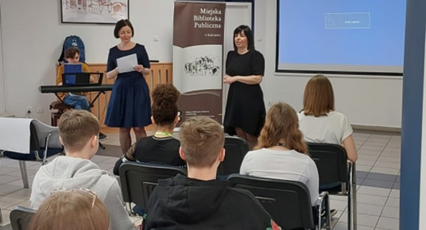 Na zdjęciu zajęcia w MBP, fot. Facebook