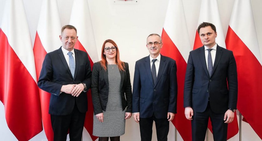 Na zdjęciu: minister rolnictwa Robert Telus, Anna Wędzonka, Wiesław Olejnik, Krzysztof Ciecióra