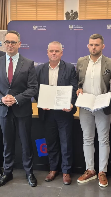PKP wybuduje w Gomunicach dwa nowe parkingi dla podróżnych. 70 miejsc za milion złotych