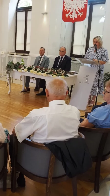 [ZDJĘCIA] Złote Gody. Dziewięć par otrzymało medale Za Długoletnie Pożycie Małżeńskie