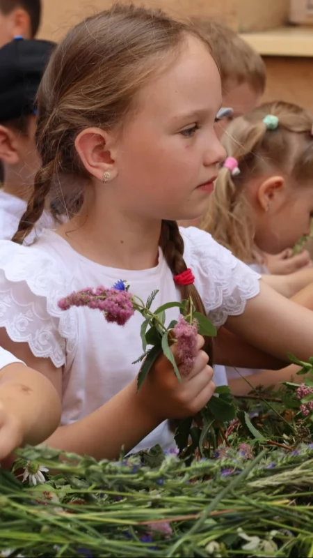 Jankowe Wianki na dziedzińcu muzeum. Bo tradycji musi się stać zadość