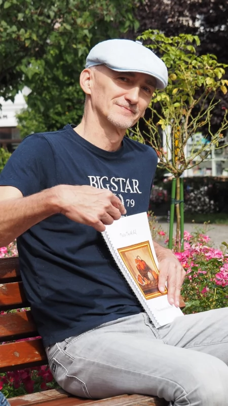 Piotr Pacholik. Pisanie to żaden terror [Liderzy kultury]
