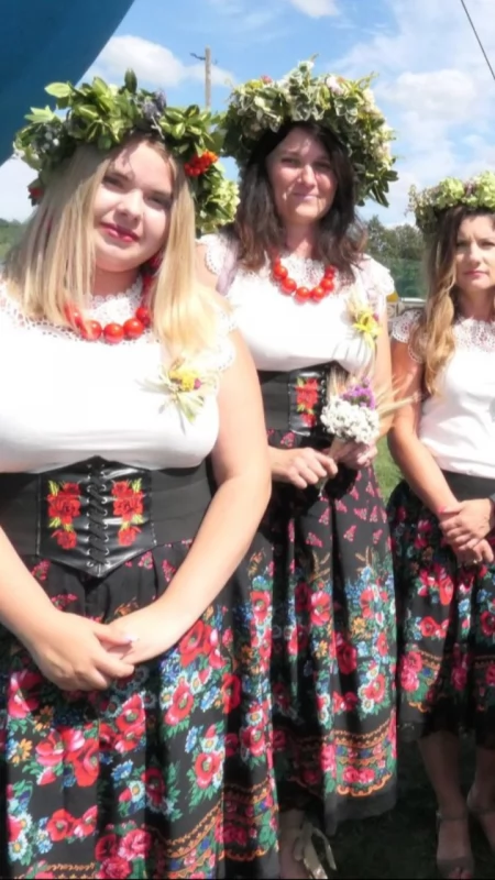 Koła Młodych Gospodyń: Dla moich rówieśniczek to trochę dziwne, że wolę iść do koła lepić pierogi niż wyjść na Interek