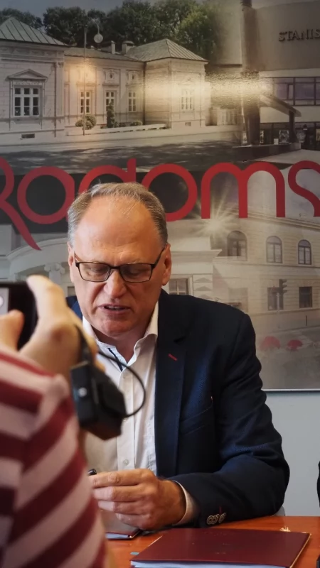 Lodowisko w Radomsku ma być gotowe jesienią 2017 roku. Za prawie 16 mln zł wybuduje je firma z Torunia