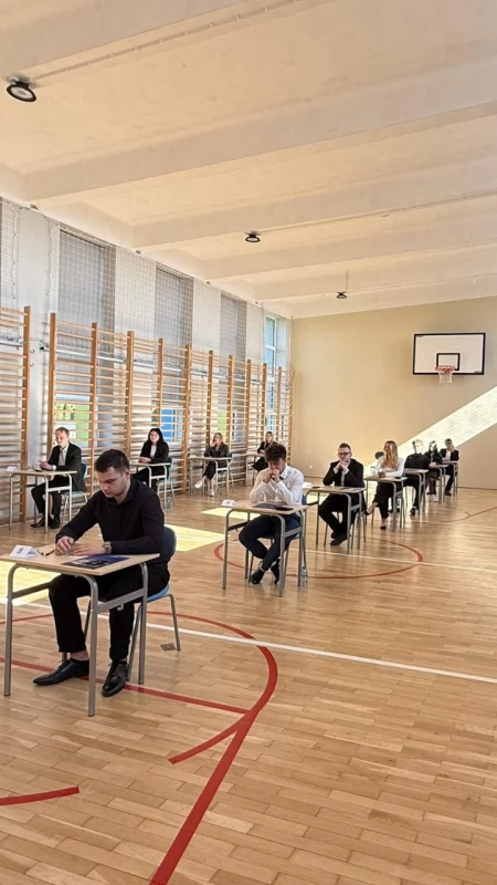 Maturalny problem jednego liceum: tylko dwóch uczniów zdało. „Mogą podjąć pracę, odbyć staż, skorzystać z kursów zawodowych