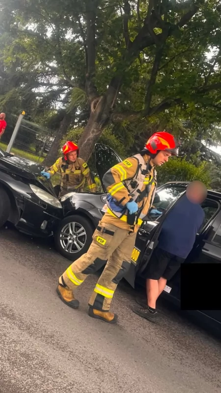 Radomszczanka: - On wjechał w ten zakręt 80 km na godzinę. Było o krok do tragedii. Ludzie patrzyli, ale nikt nie pomógł