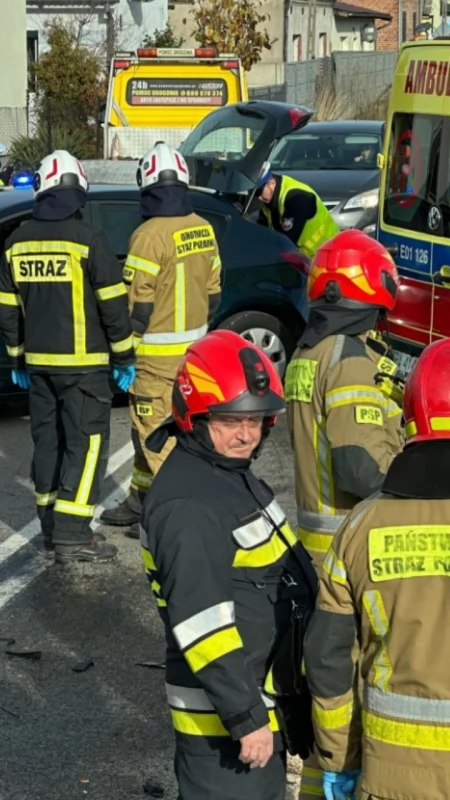 Na niebezpiecznym skrzyżowaniu w Okrajszowie w końcu będzie sygnalizacja świetlna